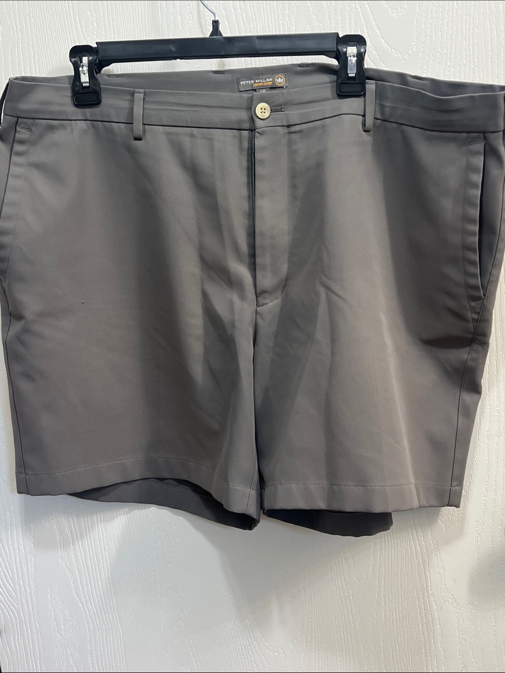 Peter Millar Men’s Gray Flat-Front Performance Shorts